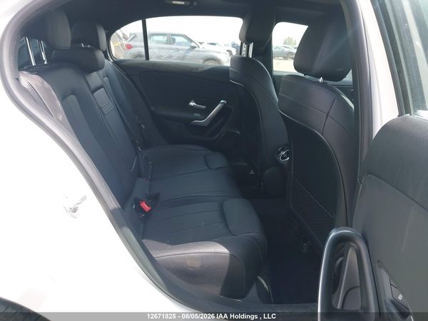 2019 MERCEDES-BENZ A 250 4MATIC