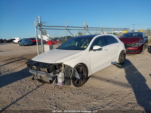 2019 MERCEDES-BENZ A 250 — I2