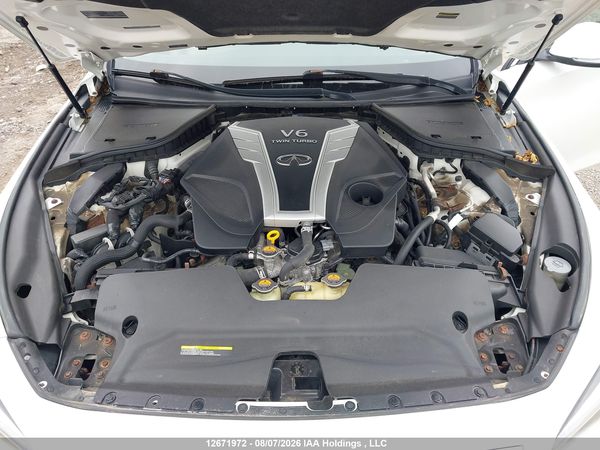 2016 INFINITI Q50 — I10