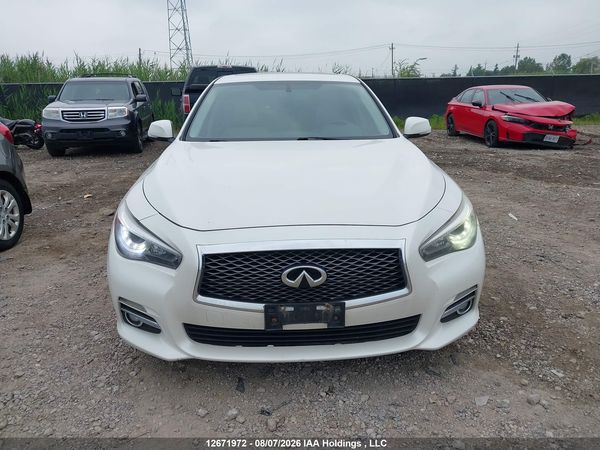 2016 INFINITI Q50 — I12