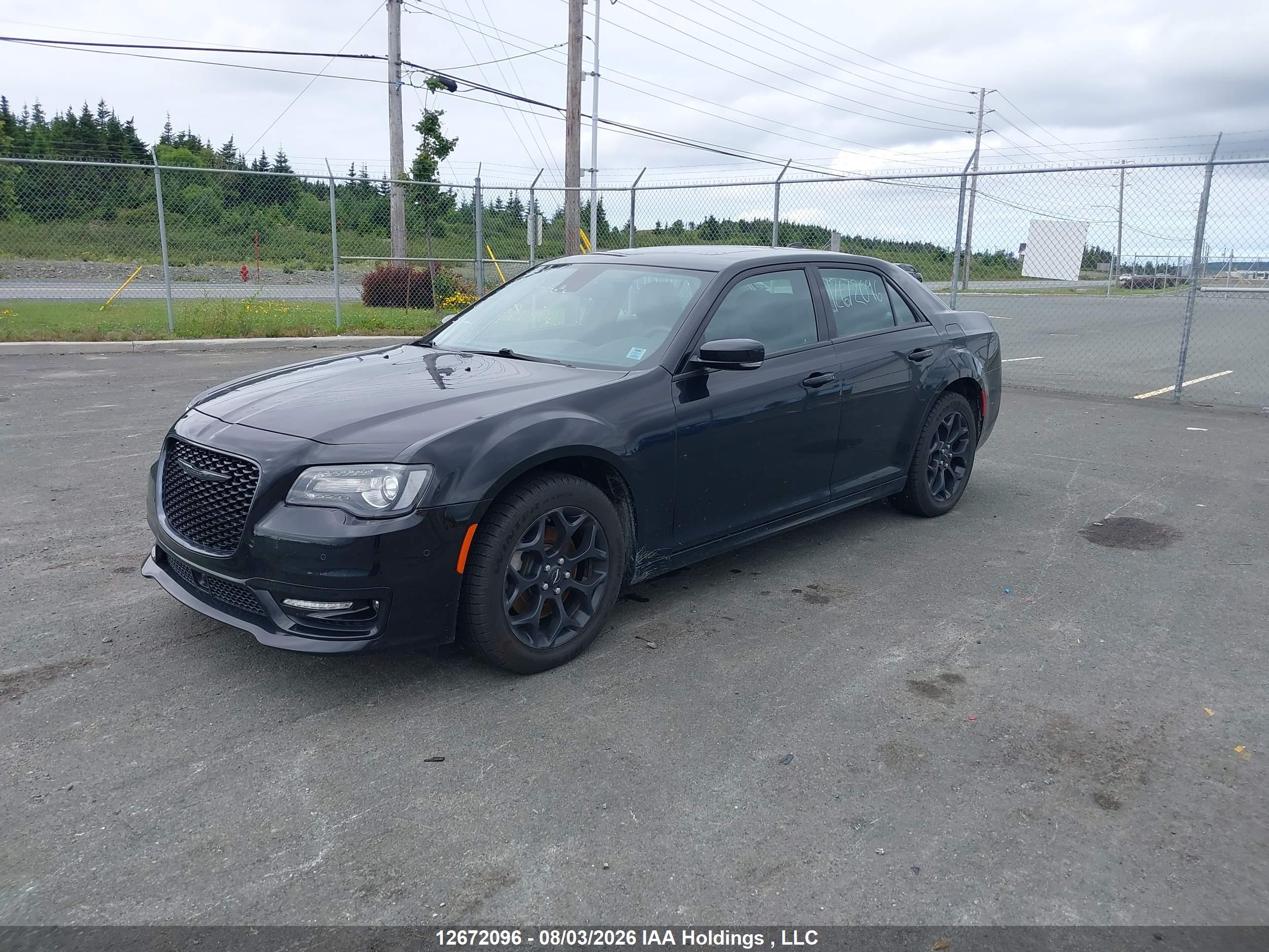 2023 CHRYSLER 300 TOURING L — I2