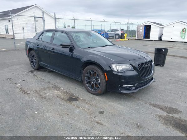 2023 CHRYSLER 300 TOURING L — I1