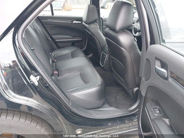 2023 CHRYSLER 300 TOURING L — I8