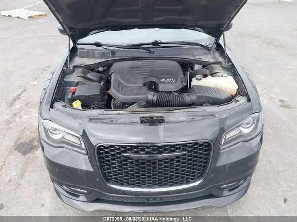 2023 CHRYSLER 300 TOURING L — I9