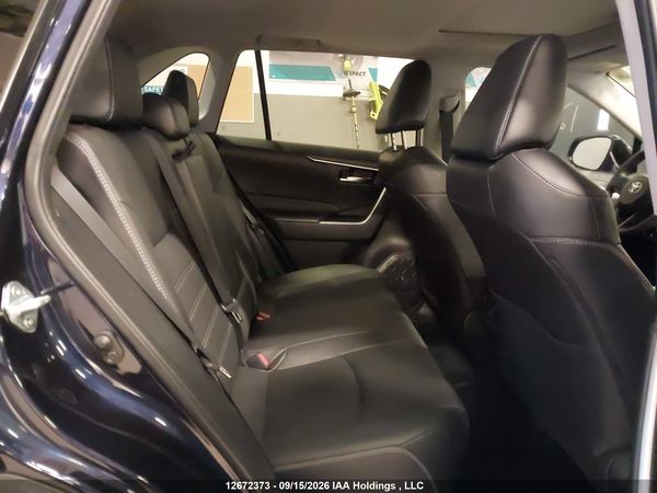 2024 TOYOTA RAV4 XLE/XLE PREMIUM — I8