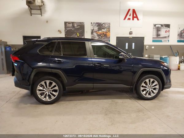 2024 TOYOTA RAV4 XLE/XLE PREMIUM — I13