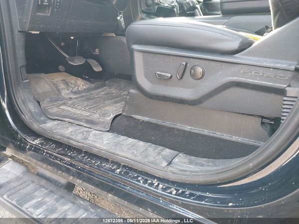 2025 FORD F-150 Lariat — I6