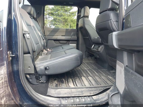 2025 FORD F-150 Lariat — I8