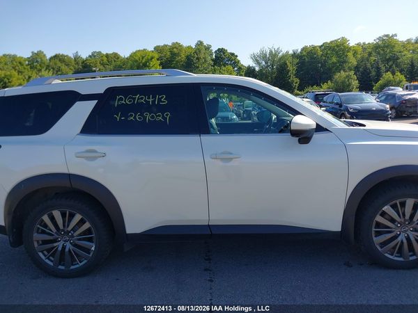 2022 NISSAN PATHFINDER sl — I13