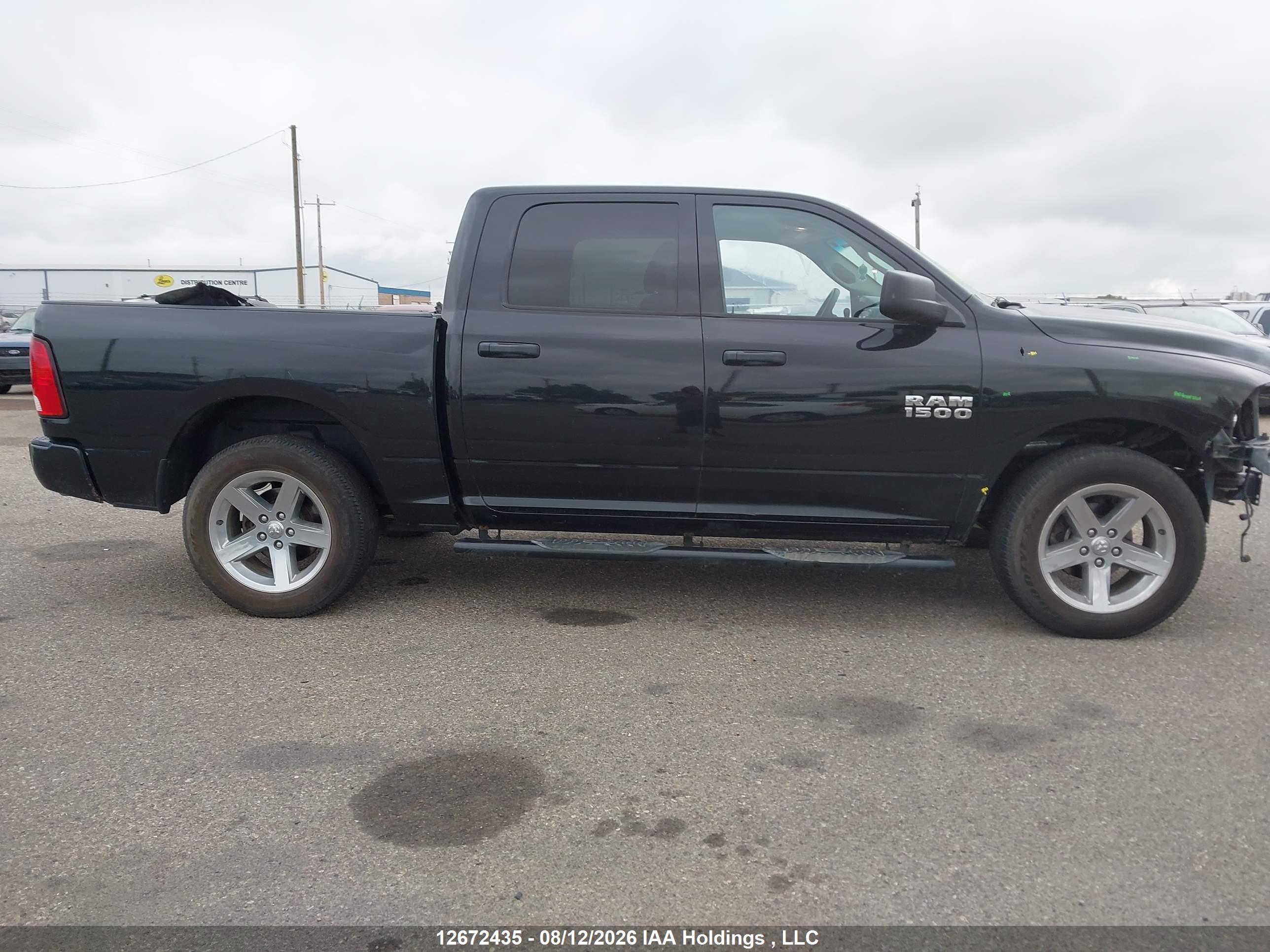 2018 RAM 1500 ST