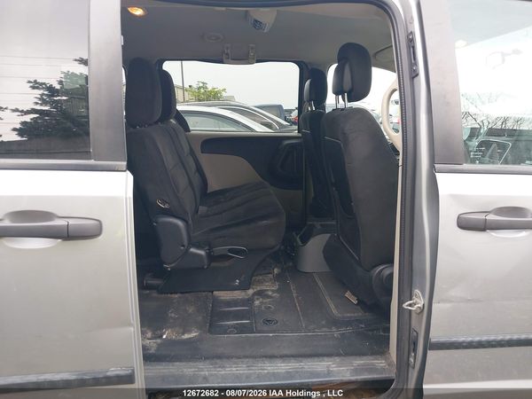 2015 DODGE GRAND CARAVAN SE