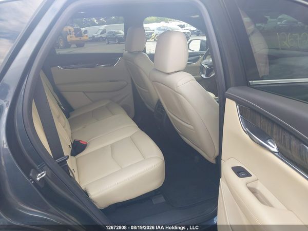 2019 CADILLAC XT5