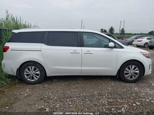 2018 KIA SEDONA LX