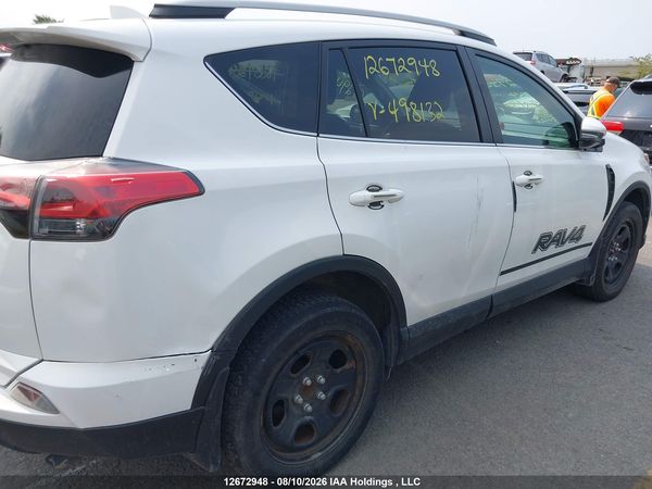 2018 TOYOTA RAV4 LE — I20