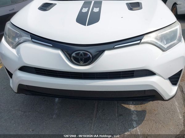 2018 TOYOTA RAV4 LE — I21