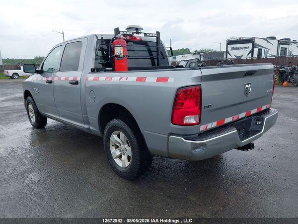 2022 RAM 1500 CLASSIC SLT