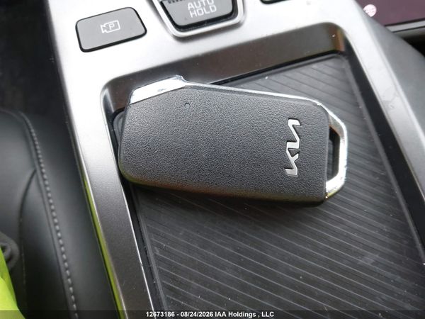 2023 KIA EV6 WIND — I11