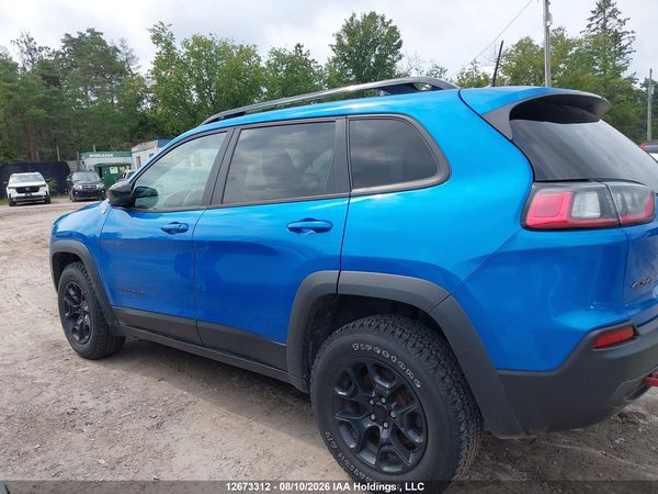 2022 JEEP CHEROKEE TRAILHAWK — I14