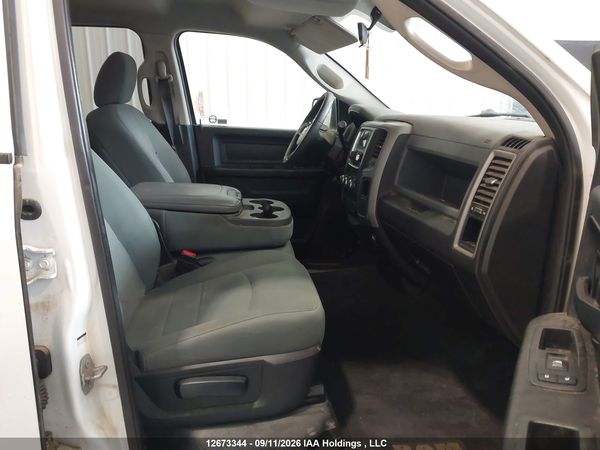 2017 RAM 1500 ST — I5