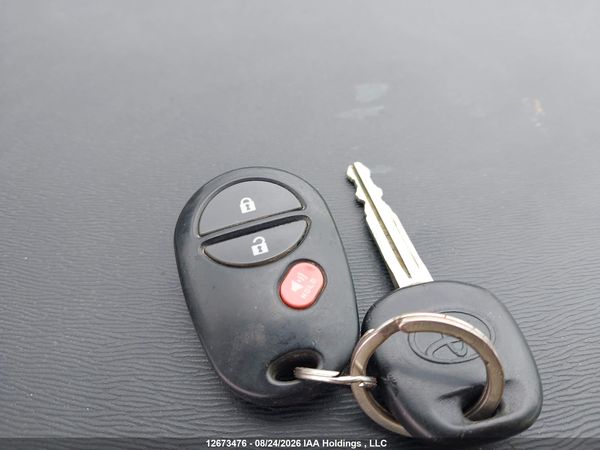 2012 TOYOTA SIENNA V6 7 PASSENGER