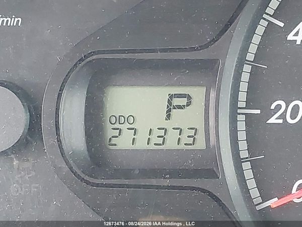 2012 TOYOTA SIENNA V6 7 PASSENGER