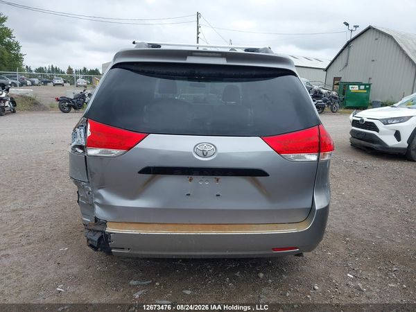 2012 TOYOTA SIENNA V6 7 PASSENGER