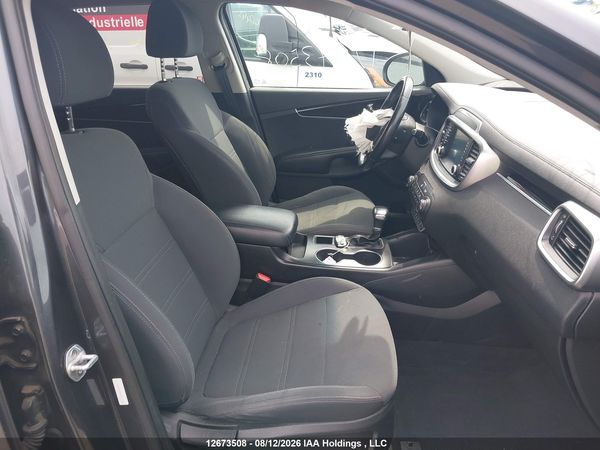 2019 KIA SORENTO 2.4L LX