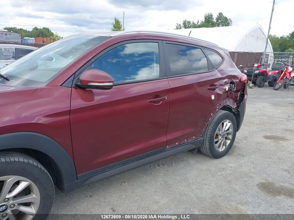 2016 HYUNDAI TUCSON