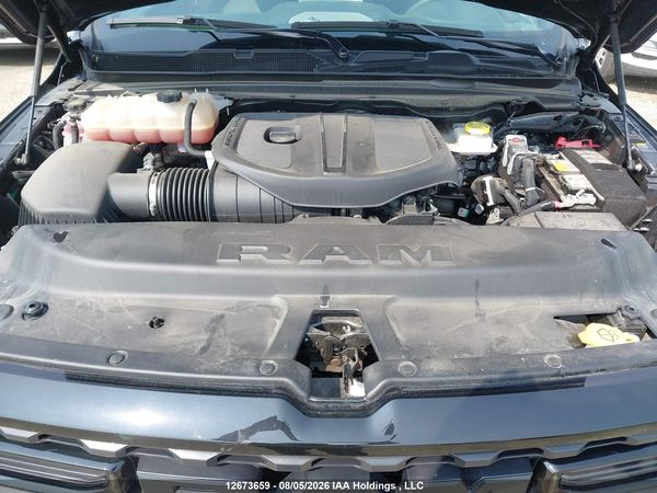 2025 RAM 1500 SPORT