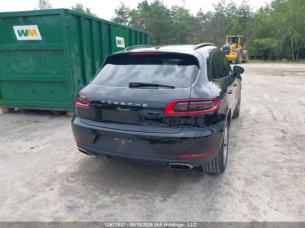 2017 PORSCHE MACAN