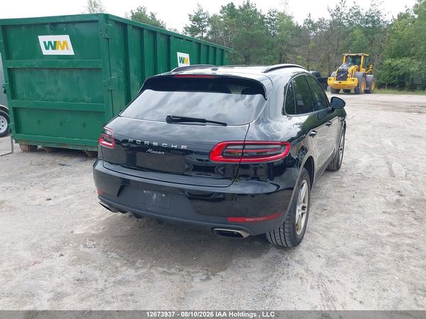 2017 PORSCHE MACAN