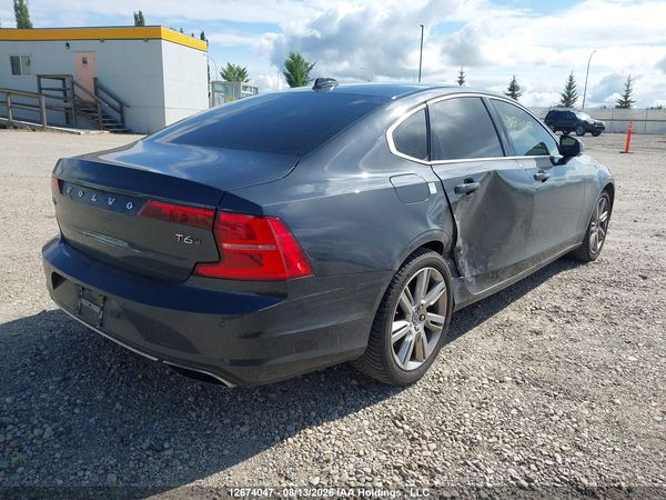 2017 VOLVO S90 T6 MOMENTUM