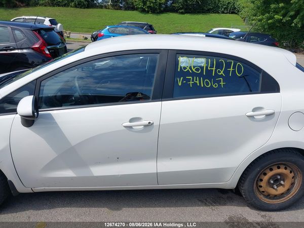 2016 KIA RIO