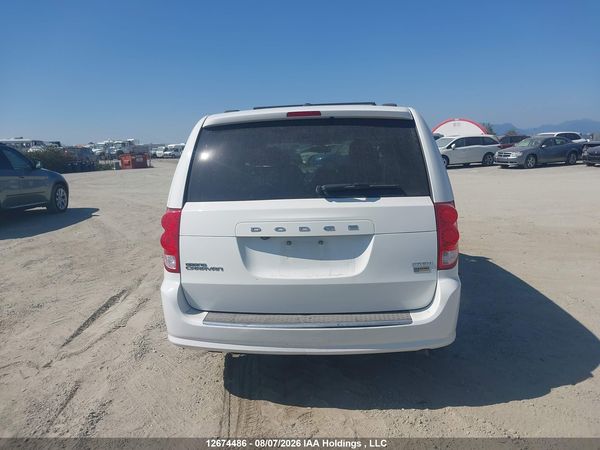 2016 DODGE GRAND CARAVAN CREW