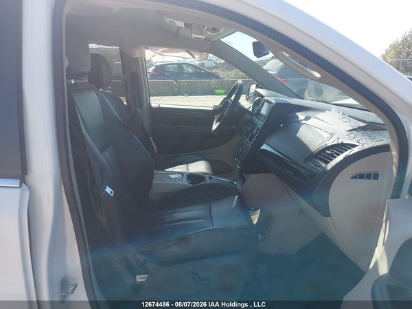 2016 DODGE GRAND CARAVAN CREW