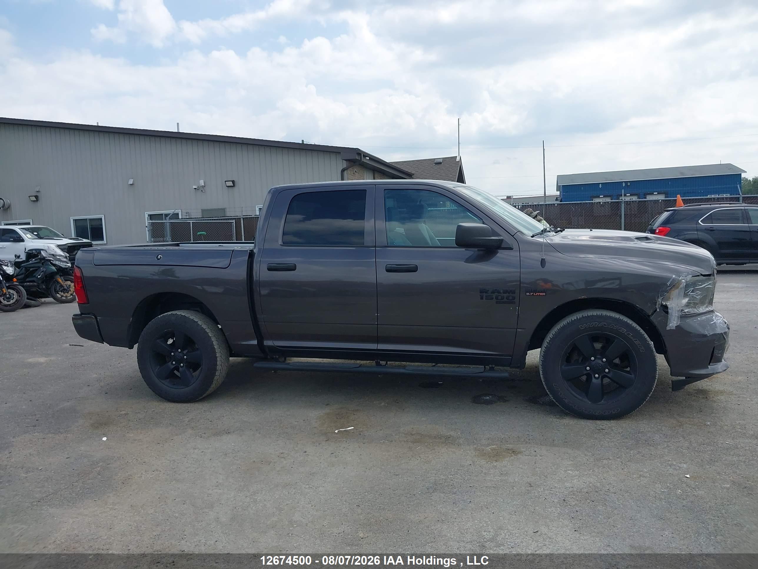 2022 RAM 1500 CLASSIC TRADESMAN