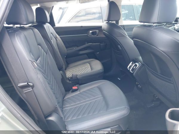 2025 KIA SORENTO