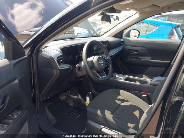 2025 NISSAN KICKS S