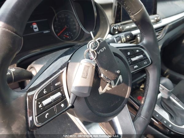 2024 KIA FORTE — I11