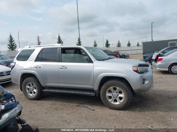 2017 TOYOTA 4RUNNER SR5