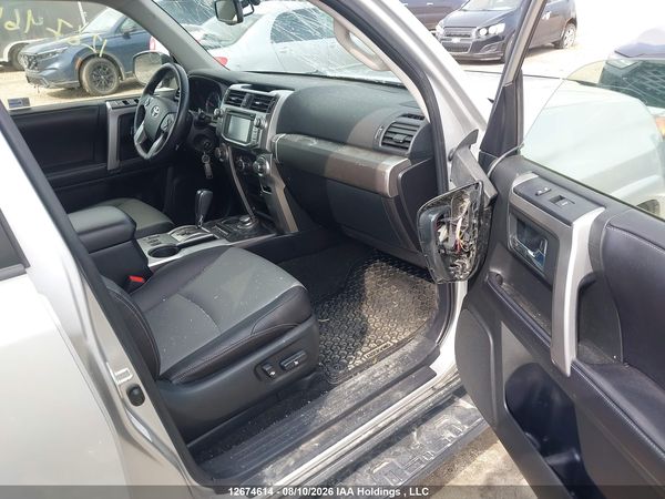 2017 TOYOTA 4RUNNER SR5
