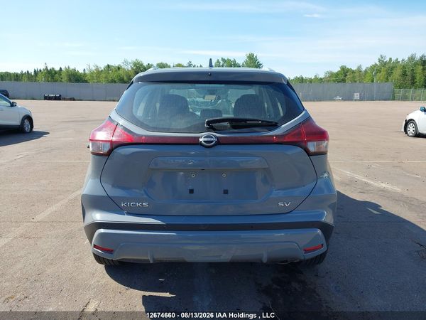 2022 NISSAN KICKS SV