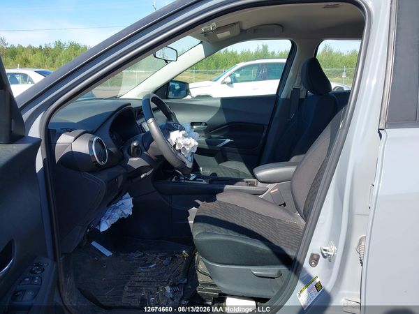 2022 NISSAN KICKS SV