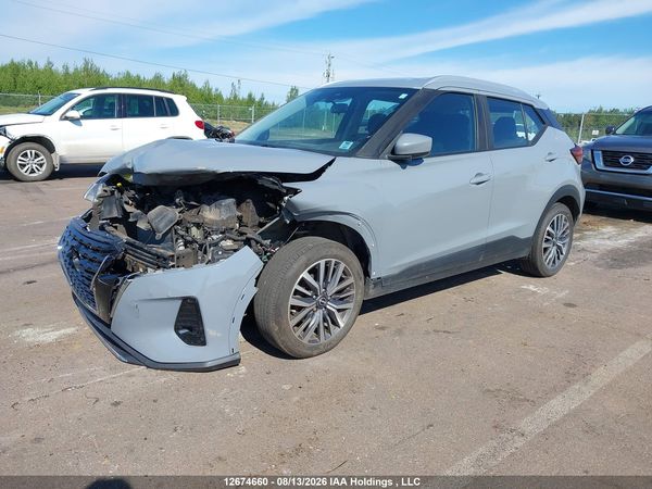2022 NISSAN KICKS SV