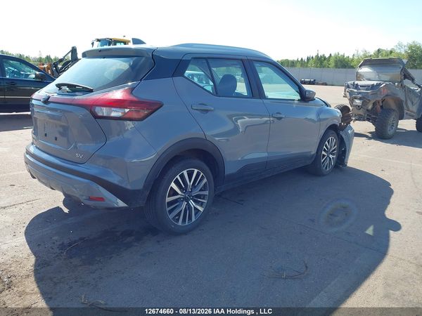 2022 NISSAN KICKS SV