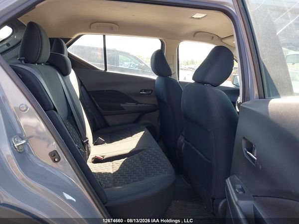 2022 NISSAN KICKS SV
