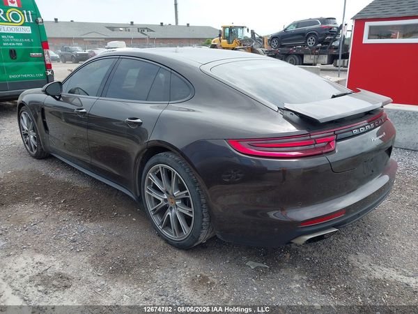 2019 PORSCHE PANAMERA 4
