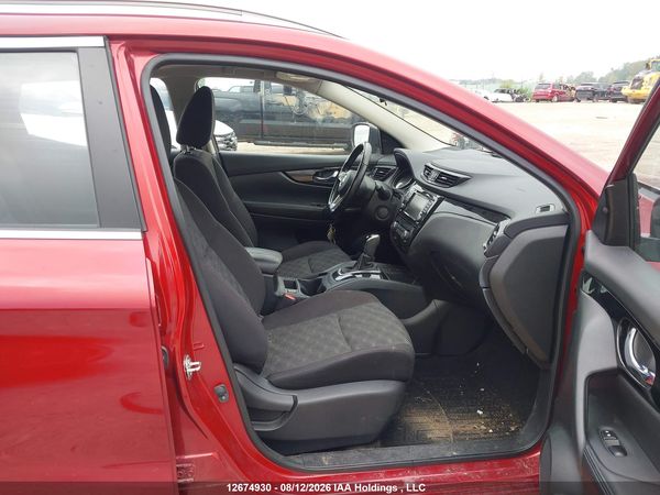 2022 NISSAN QASHQAI SL/SV