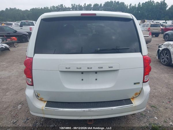 2014 DODGE GRAND CARAVAN SE/SXT — I17