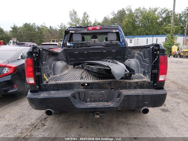 2019 RAM 1500 CLASSIC SLT